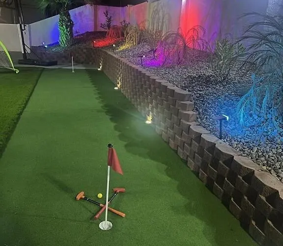 Dom wakacyjny Newly Remodeled Family Friendly Near